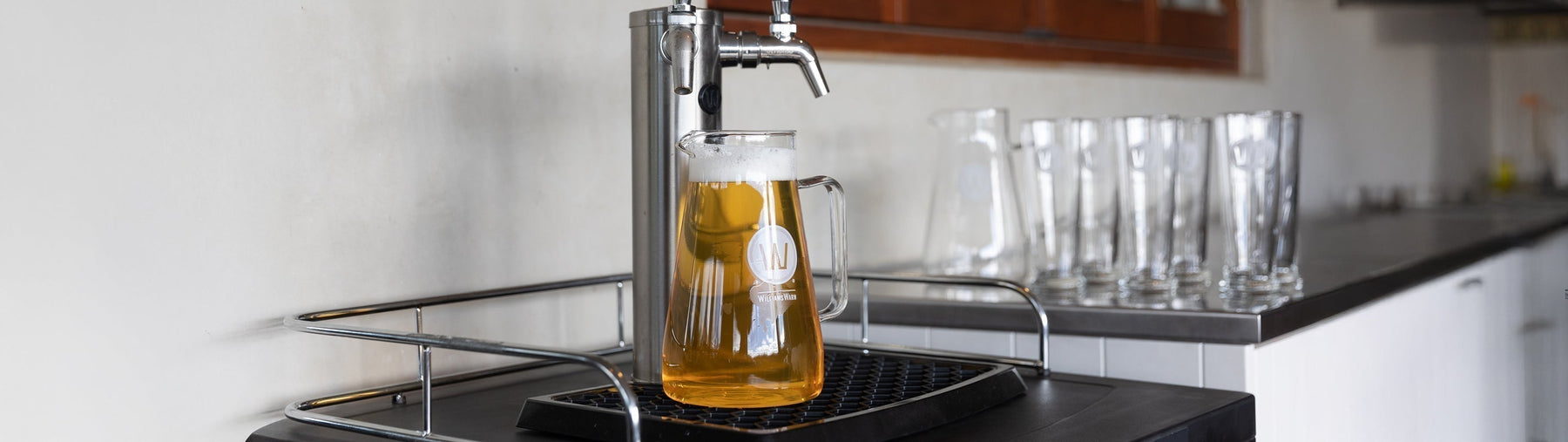 Brewing Beer at Home in Only 5 Days (Beginner-Friendly Guide)