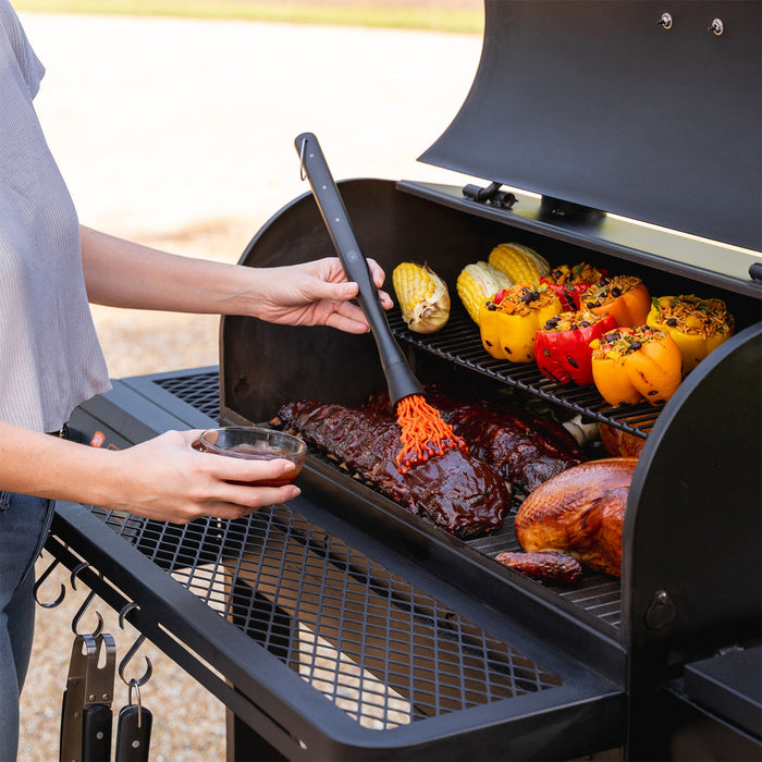 Oklahoma Joe Tahoma® 900 Auto-Feed Charcoal Smoker & Grill w/ Wi-Fi